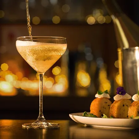 ディズニーランド® シェシー