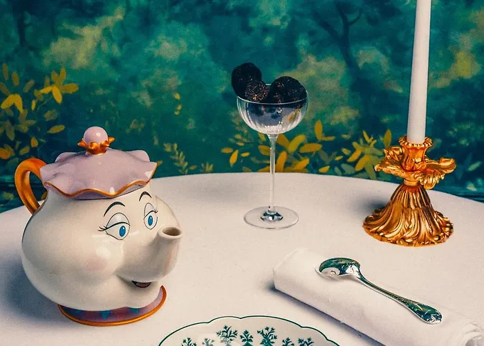 Disneyland® Otel 5*