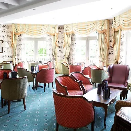 Hotell Disneyland Chessy (Seine-et-Marne)