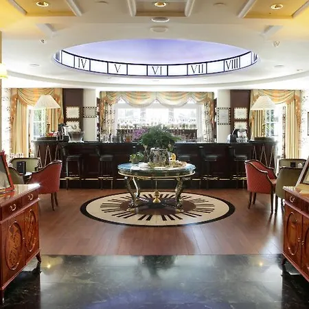 Disneyland 5* Chessy (Seine-et-Marne)