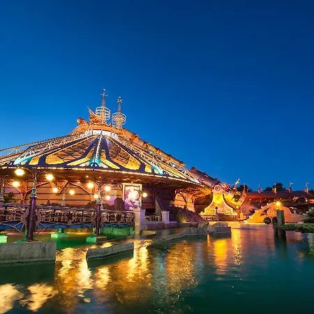 Отель Disneyland 5*